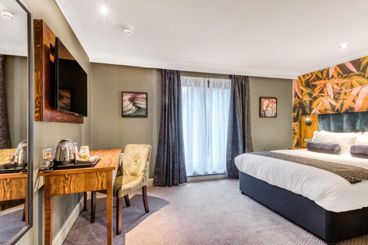 Inn On The Lake By Innkeeper'S Collection Godalming Esterno foto