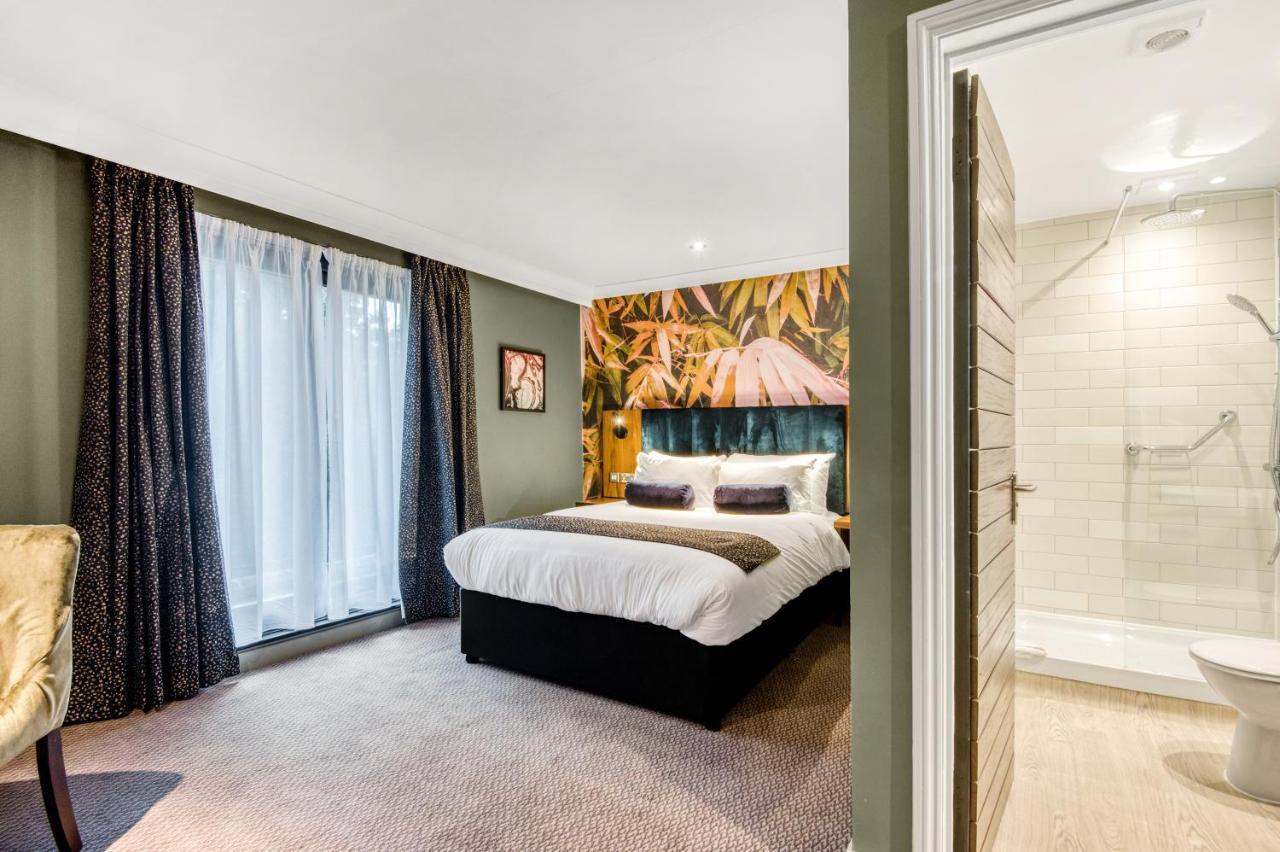 Inn On The Lake By Innkeeper'S Collection Godalming Esterno foto